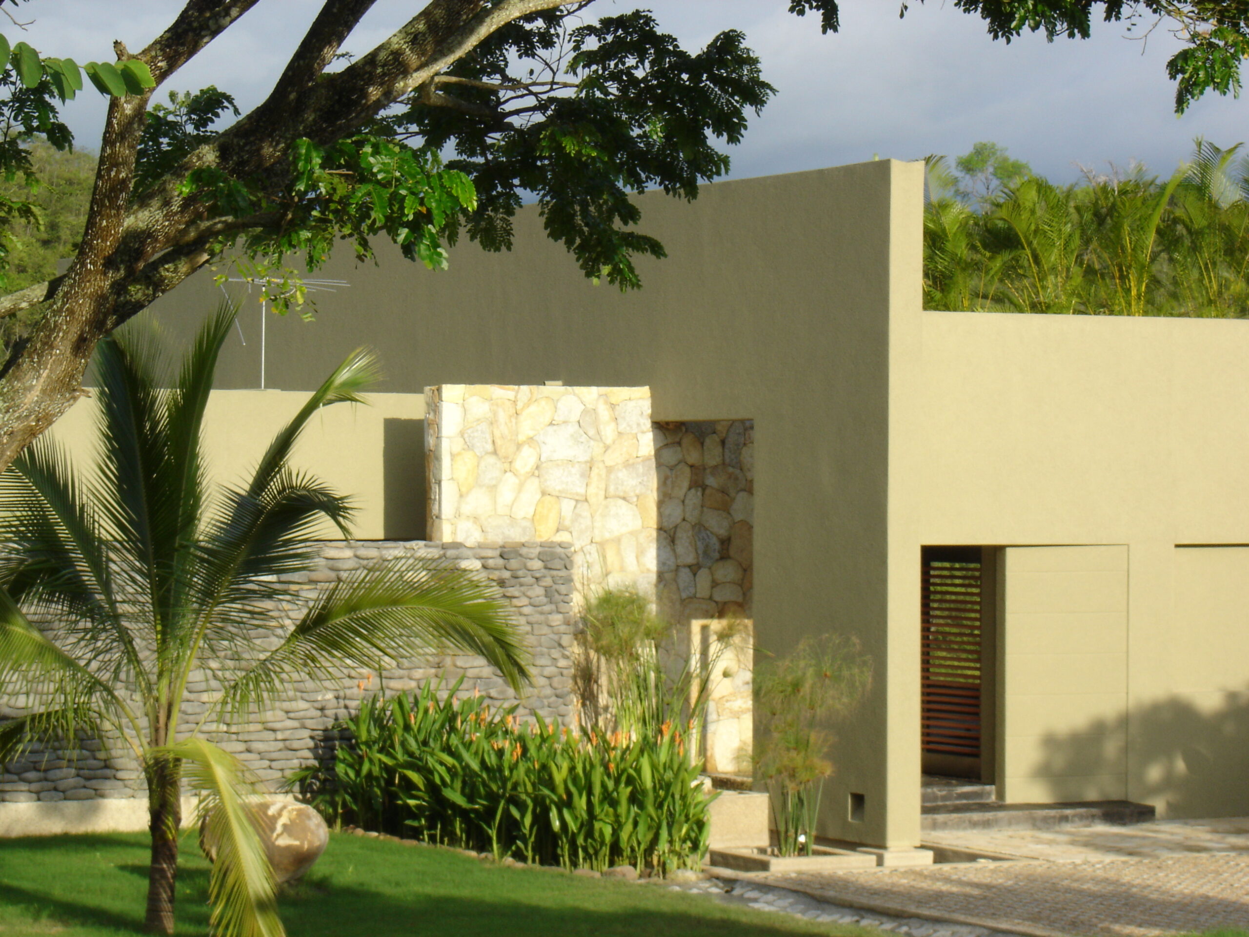 CASA VARGAS