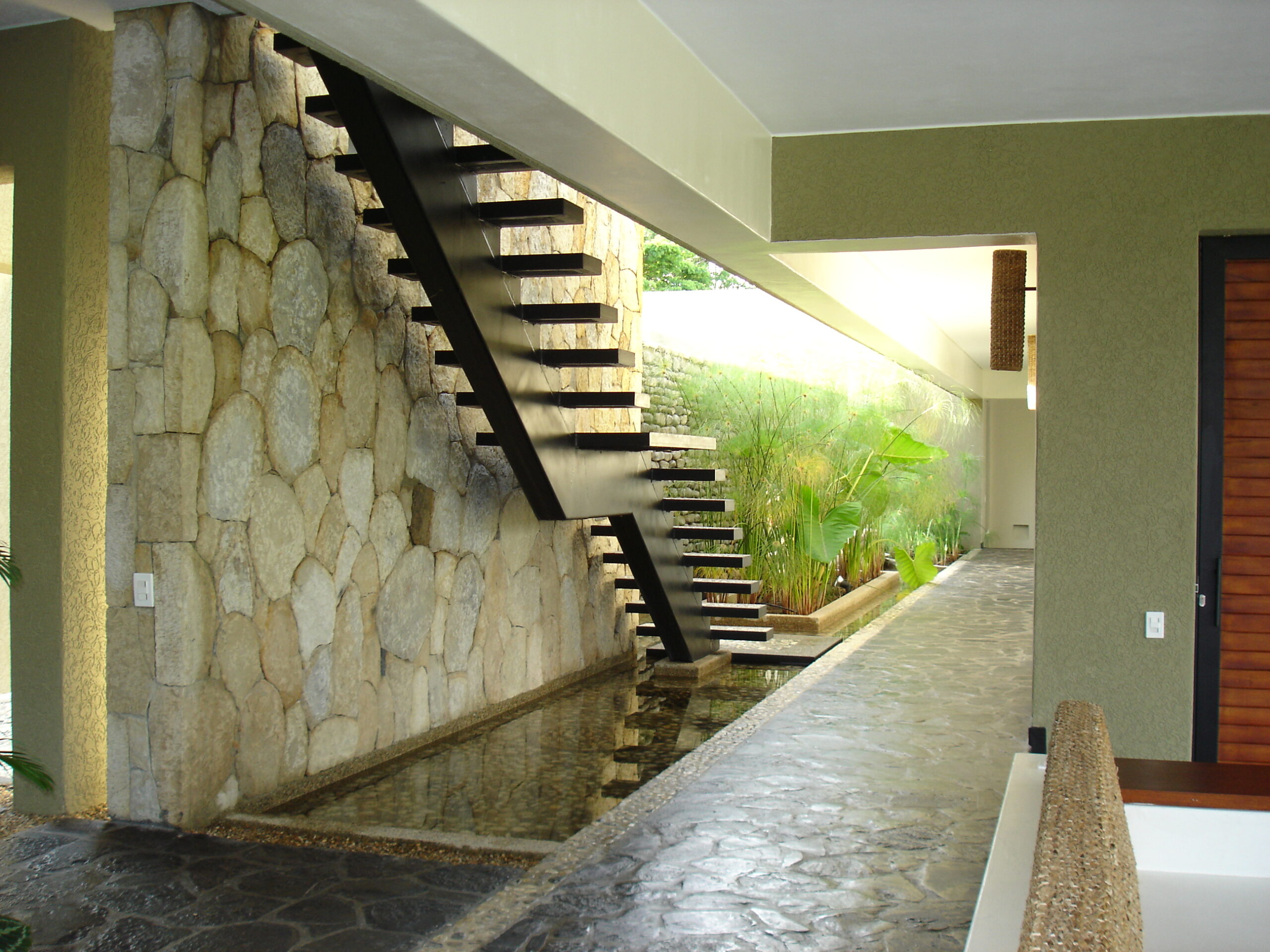 CASA VARGAS