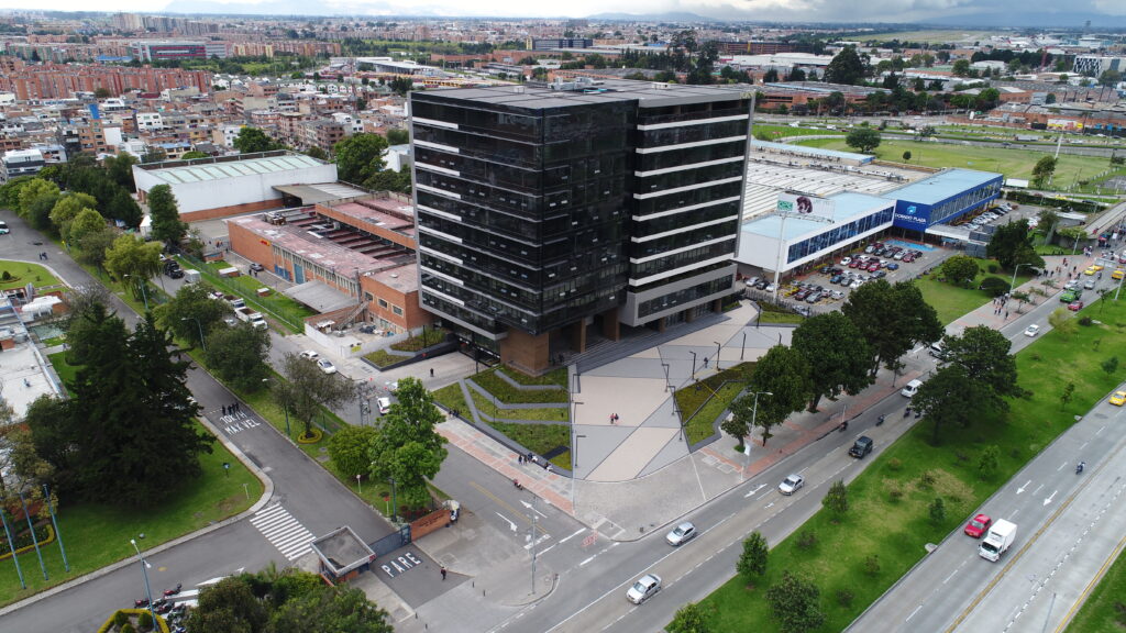 CENTRO EMPRESARIAL CALLE 26