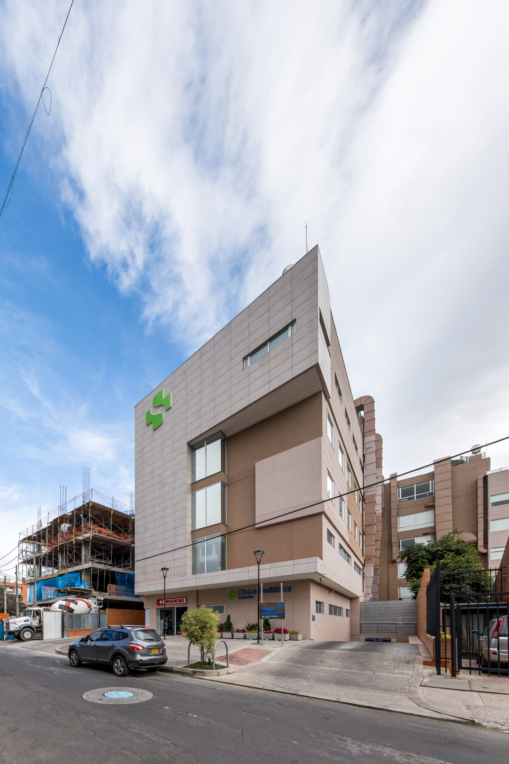 CLÍNICA PEDIÁTRICA COLSÁNITAS REINA SOFÍA
